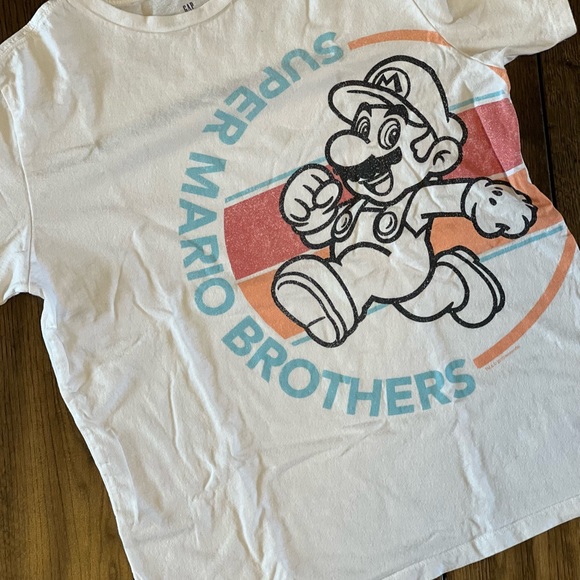 GAP Kids Super Mario Bros Graphic Tee - Picture 3 of 5